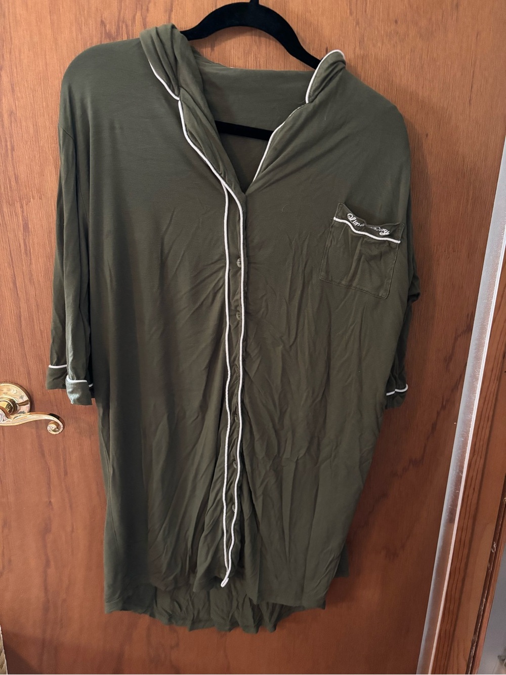Short sleeve button down sleep shirt/nightgown